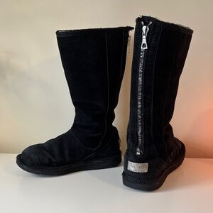 UGG Women's 5119 Knightsbridge Tall Black Sheepskin Zippered Boots Size 5